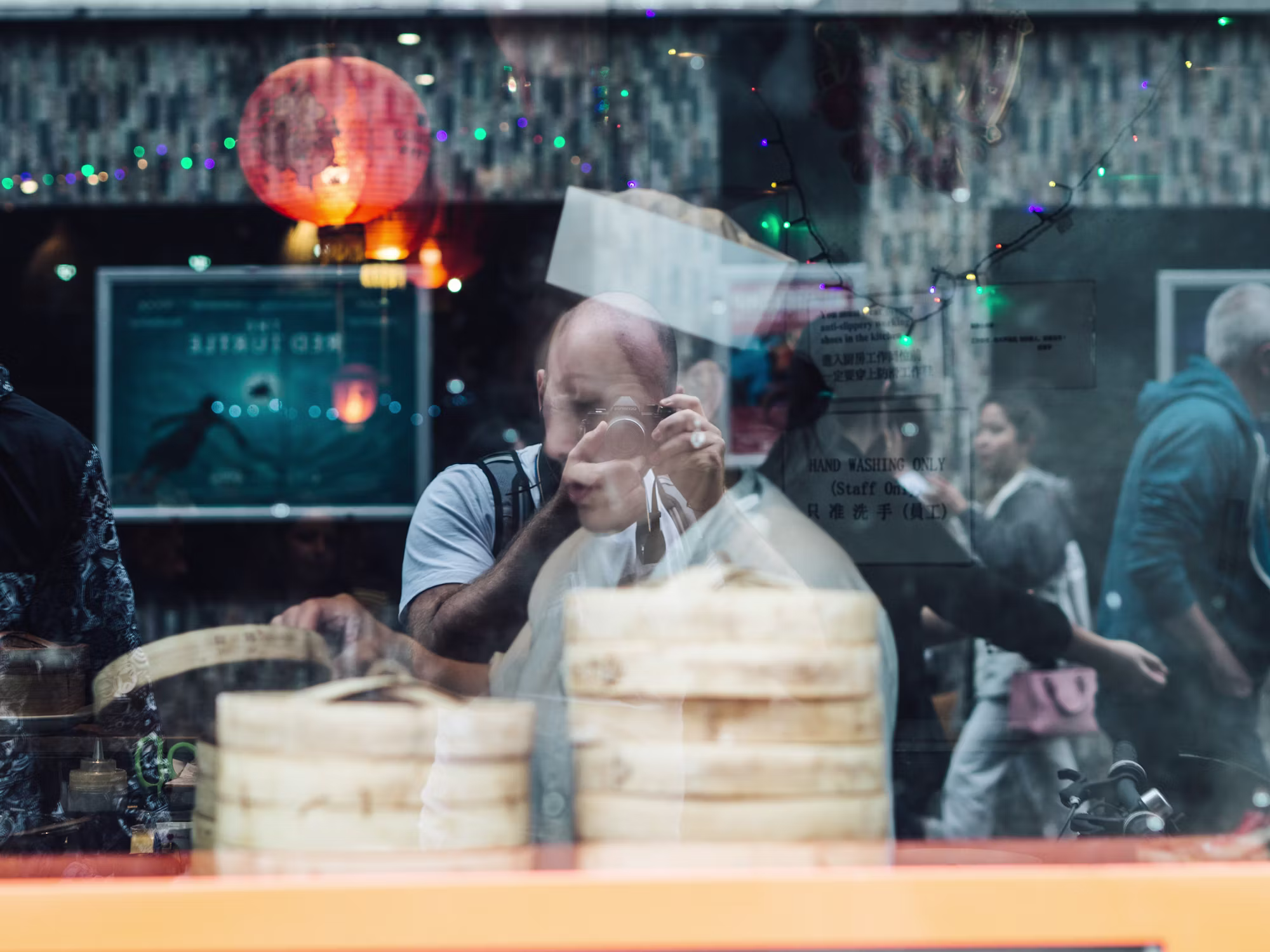 Reimagining Retail: The Impact of Consumer Behavior on Shop Strategies